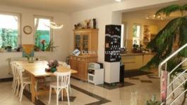 Eladó családi ház Budapest