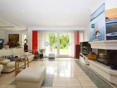 Eladó családi ház Budapest