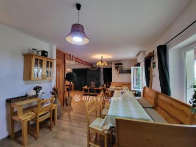Eladó családi ház Hévíz