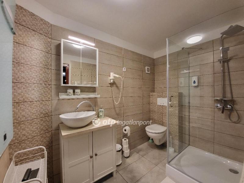 Eladó családi ház Hévíz