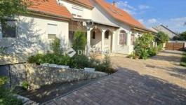 Eladó családi ház Kecskemét