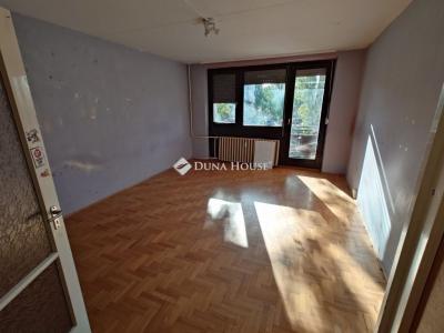 Eladó lakás Kecskemét