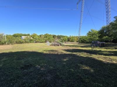 Eladó lakóövezeti telek Vácrátót