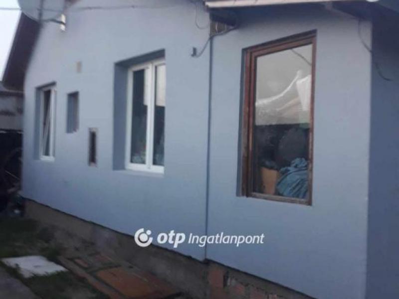 Eladó családi ház Debrecen