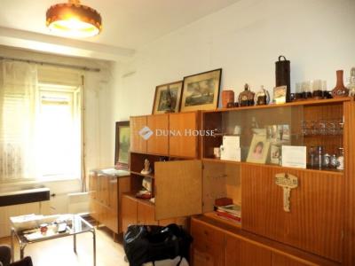 Eladó lakás Székesfehérvár