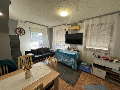 Eladó családi ház Újfehértó