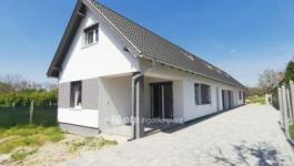 Eladó ikerház Ráckeve