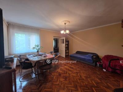 Eladó lakás Budapest