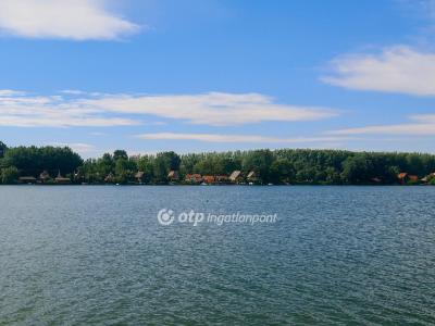 Eladó családi ház Dömsöd