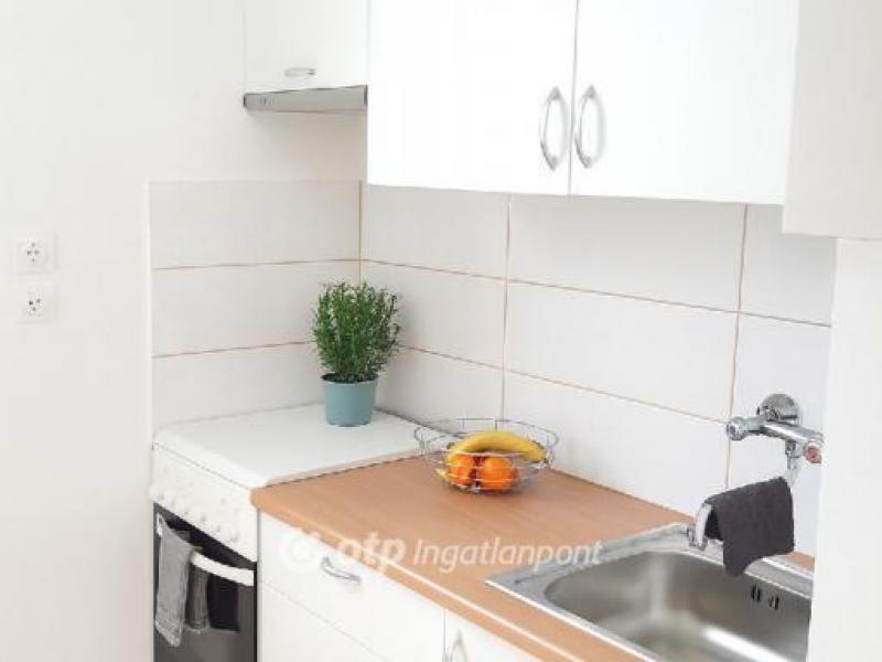 Eladó lakás Dunakeszi