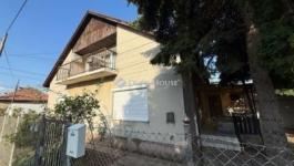 Eladó házrész Vecsés