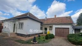 Eladó családi ház Gyula