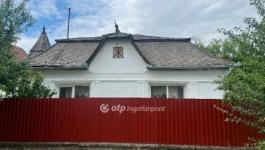 Eladó családi ház Tápiószentmárton