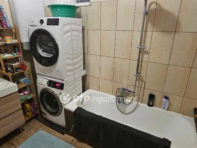 Eladó családi ház Jászberény