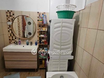 Eladó családi ház Jászberény