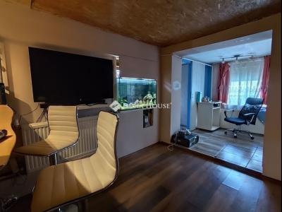 Eladó családi ház Vecsés