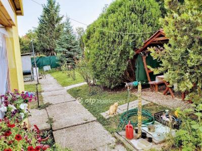 Eladó családi ház Budapest