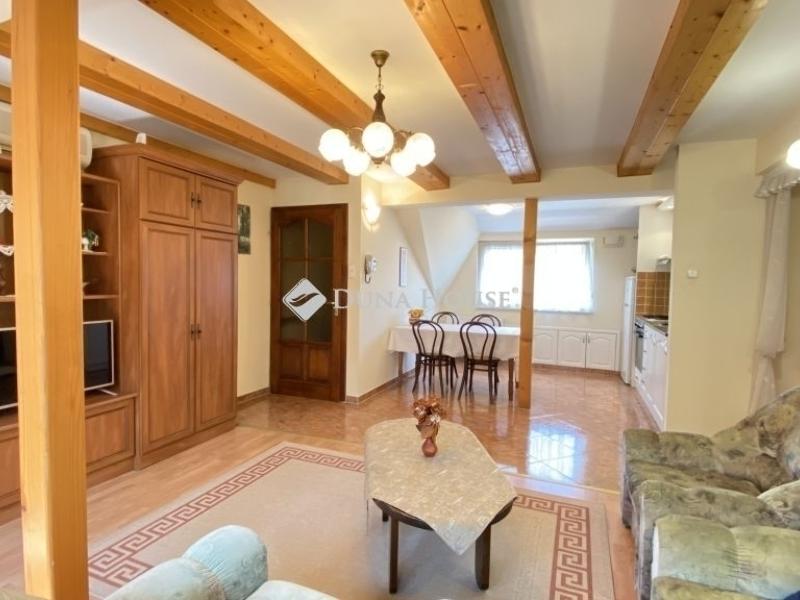 Eladó lakás Székesfehérvár