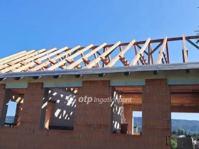 Eladó lakás Pilisvörösvár