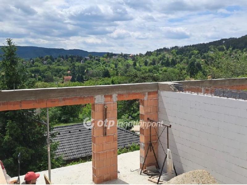 Eladó lakás Pilisvörösvár