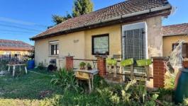 Eladó családi ház Szabadbattyán