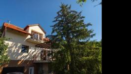 Eladó családi ház Szentendre