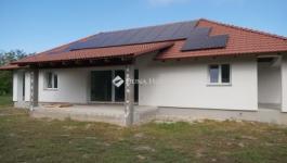 Eladó családi ház Besnyő