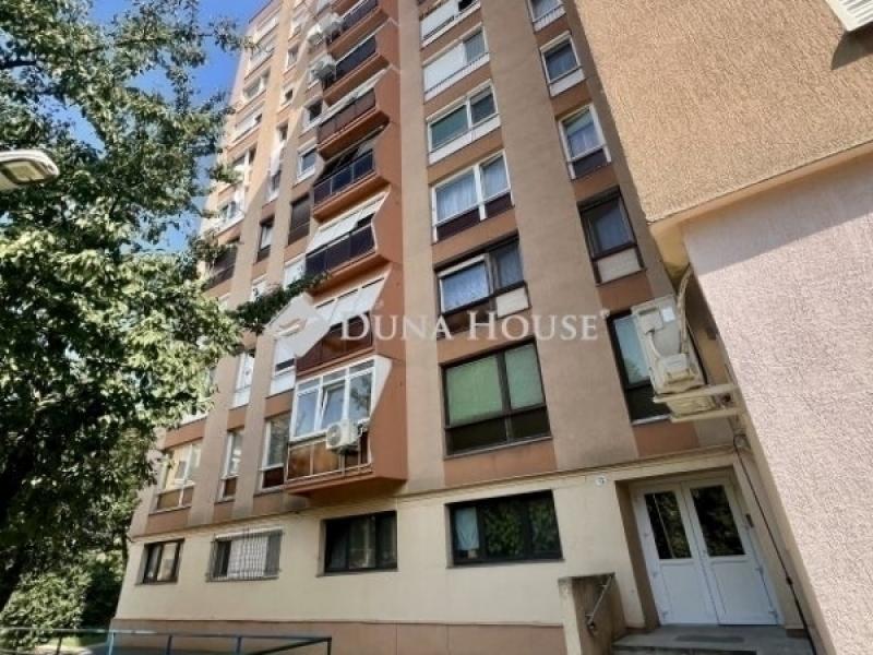 Eladó lakás Pécs
