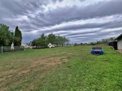 Eladó lakóövezeti telek Őrbottyán