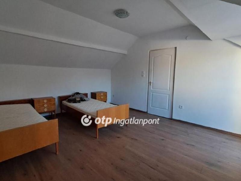 Eladó családi ház Kecskemét