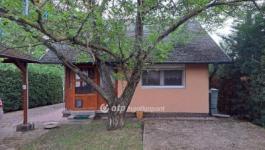 Eladó családi ház Mogyoród