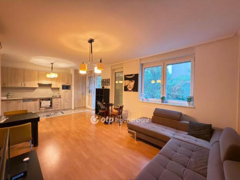 Eladó lakás Budapest