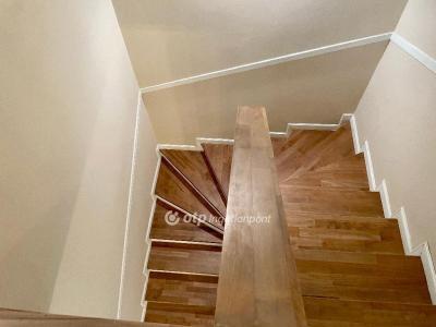 Eladó családi ház Budapest