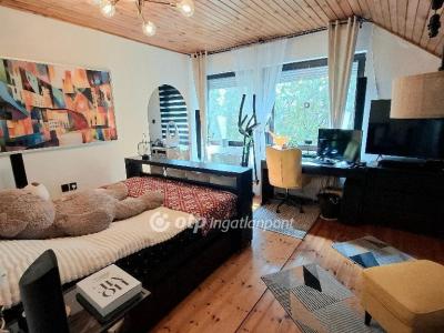 Eladó családi ház Budapest