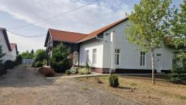 Eladó lakás Tápiószele