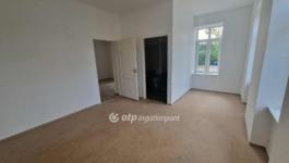 Eladó lakás Tápiószele