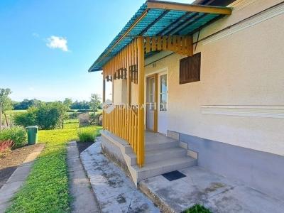 Eladó családi ház Zsámbok