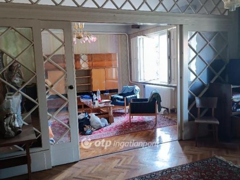 Eladó családi ház Nyíregyháza