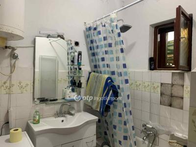 Eladó családi ház Cegléd