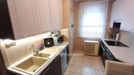 Eladó lakás Tiszakécske