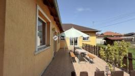 Eladó ikerház Érd