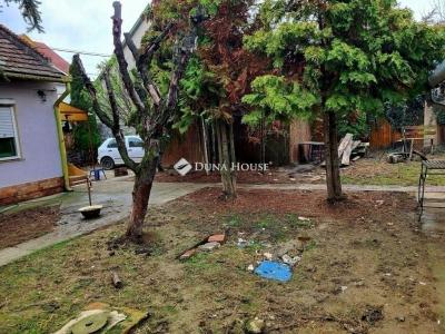 Eladó családi ház Szeged