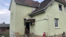 Eladó családi ház Érd