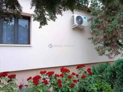 Eladó családi ház Érd