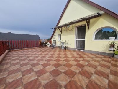 Eladó családi ház Érd