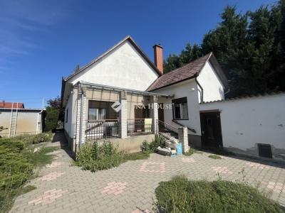 Eladó családi ház Albertirsa