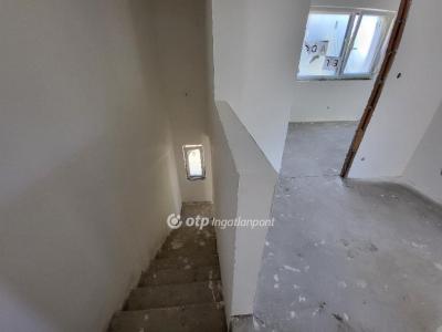 Eladó családi ház Balatonföldvár