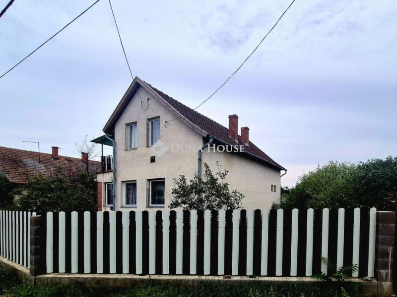 Eladó családi ház Kunmadaras