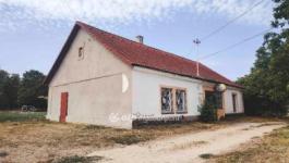 Eladó családi ház Aba