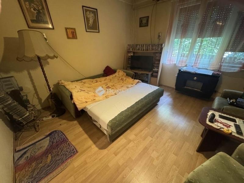 Eladó családi ház Érd